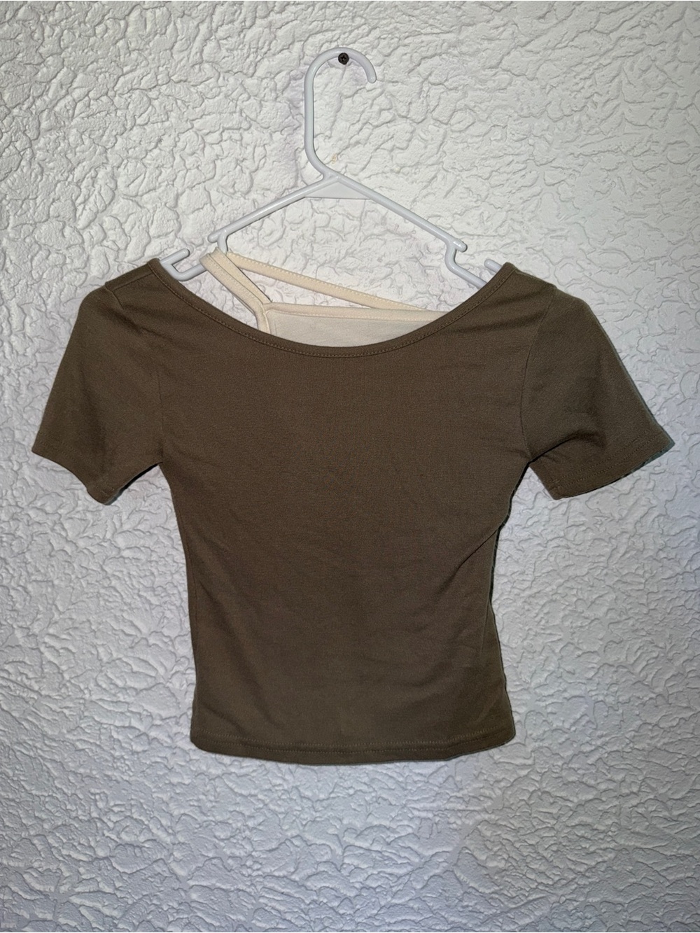 Olive Green Women's Short Sleeve Scoop Neck Top